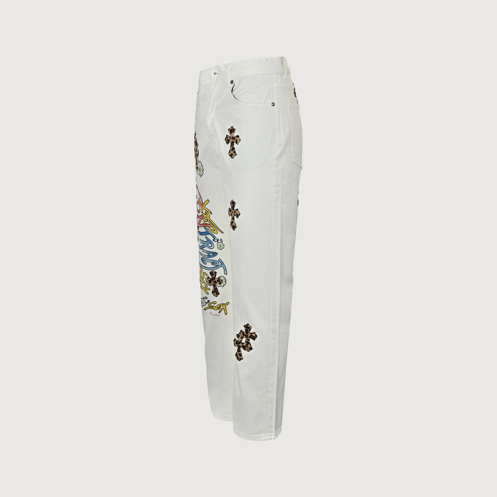 Chrome Hearts Couture Cross Leather Appliqué Graffiti Washed Denim Jeans – Unisex  XM5600824-GRF