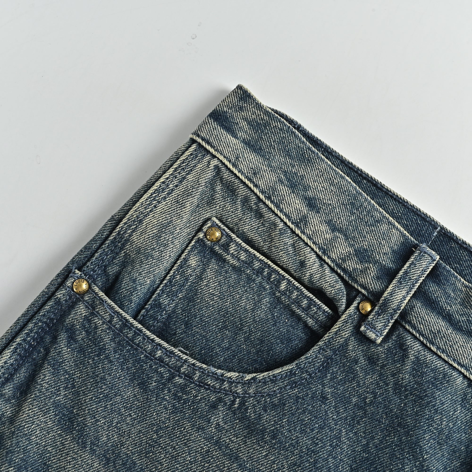 LV Embossed Monogram Cargo Straight-Leg Denim Jeans – Unisex TS7600829