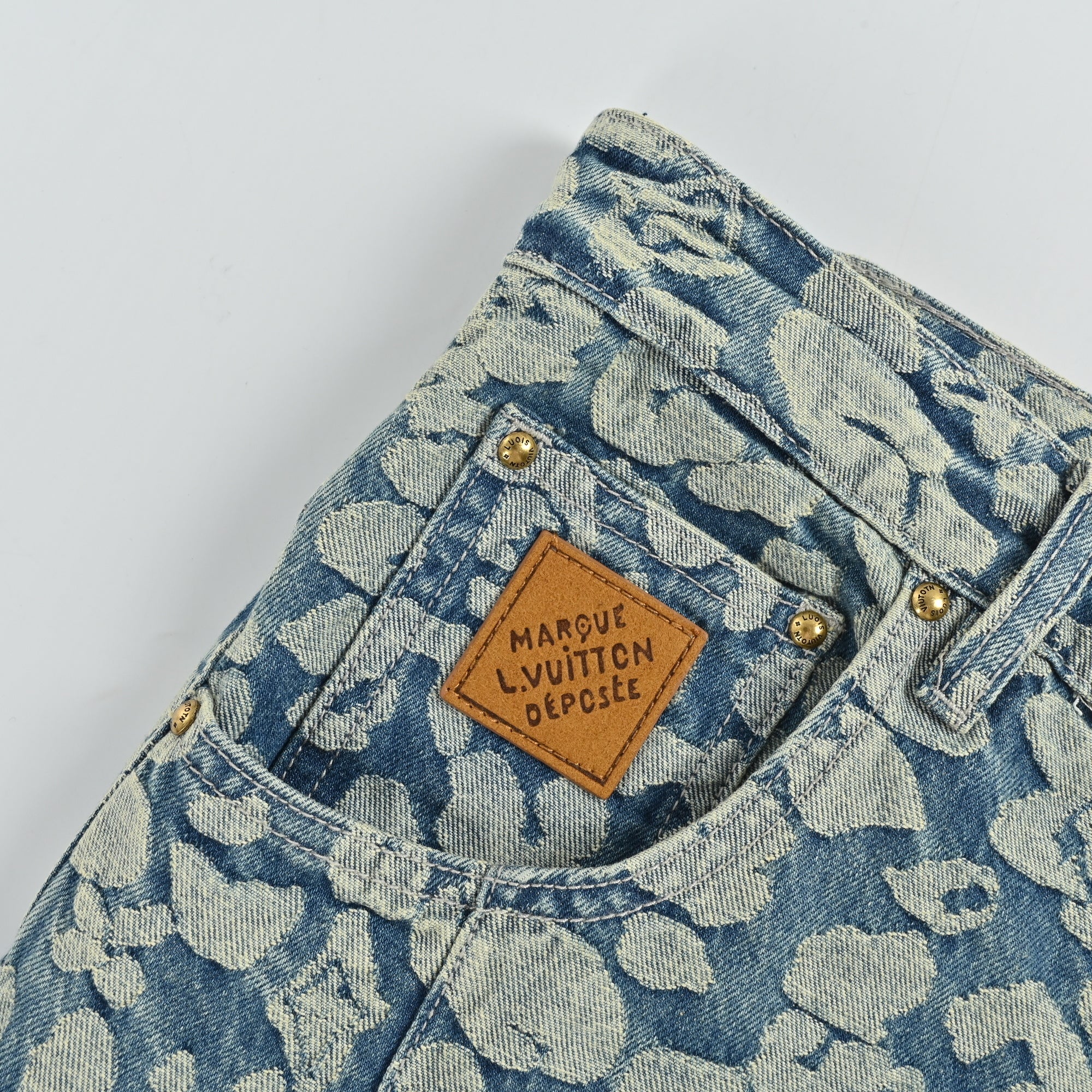 Louis Vuitton × Nigo 25SS Burnout Monogram Cargo Jeans – Unisex DK6401109
