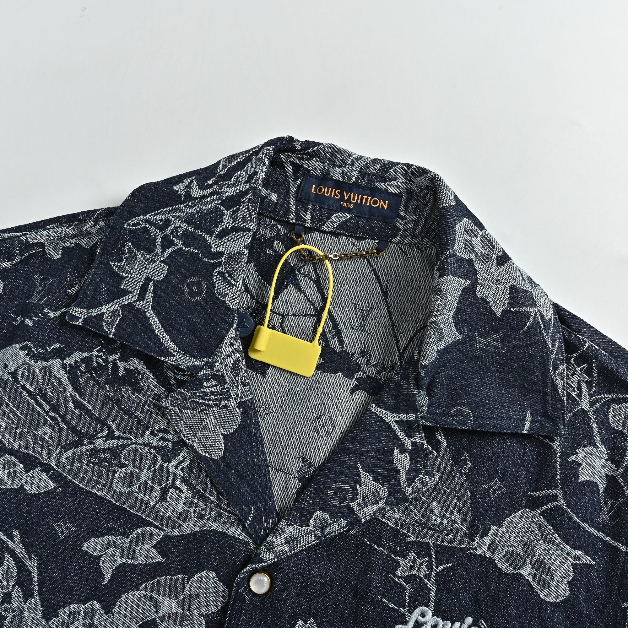 Louis Vuitton Floral Jacquard Denim Short-Sleeve Shirt Jacket – Unisex HY3400701